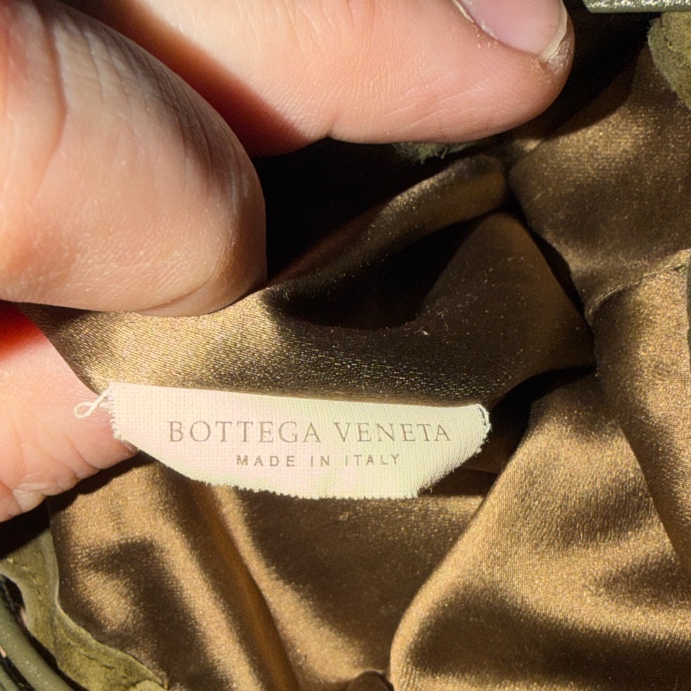 Bottega Veneta Olive Green Suede Shoulder Bag - Picture 9 of 9